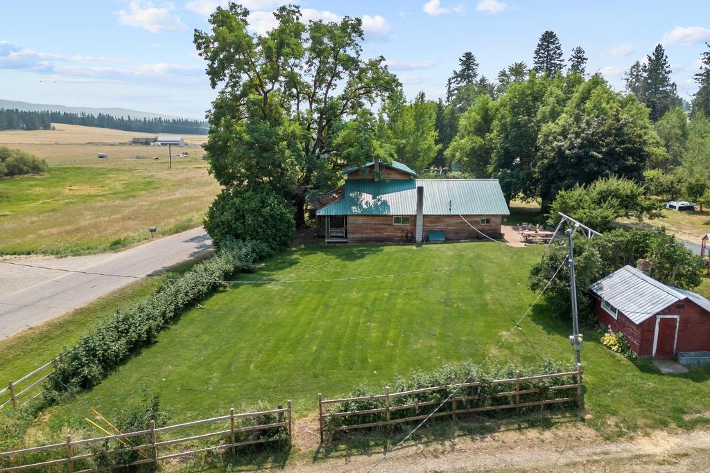 2521 Allen Road Elk, WA 99009 - Photo 6 of 50