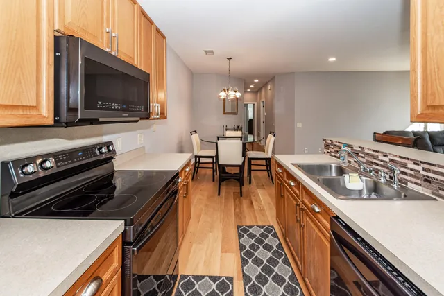 $300,000 | 132 Golfview Lane, Summerville, SC 29485