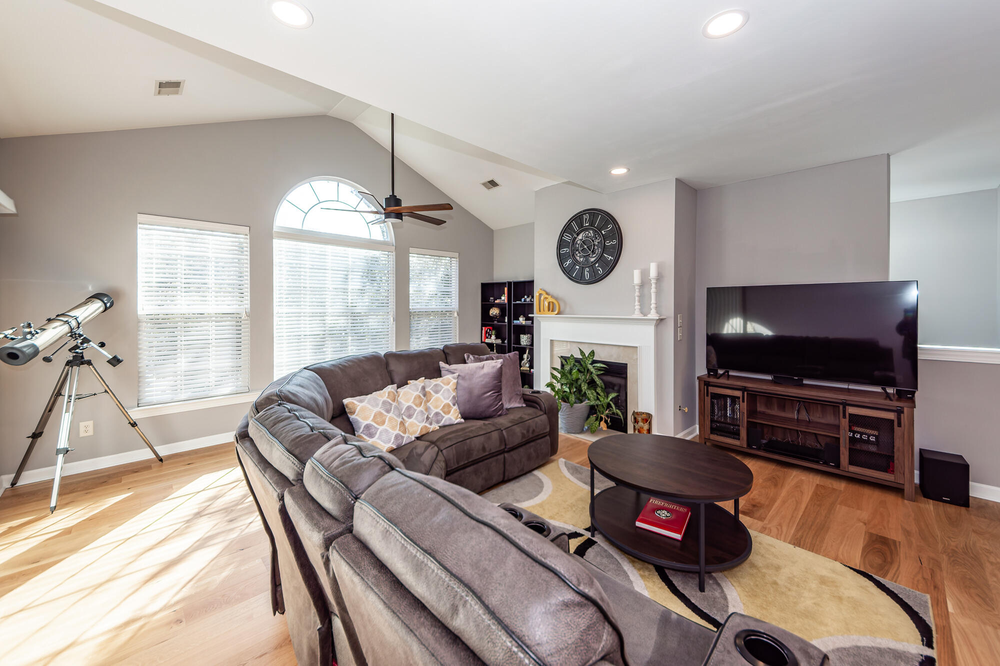 132 Golfview Lane Summerville, SC 29485 - Photo 7 of 39 07