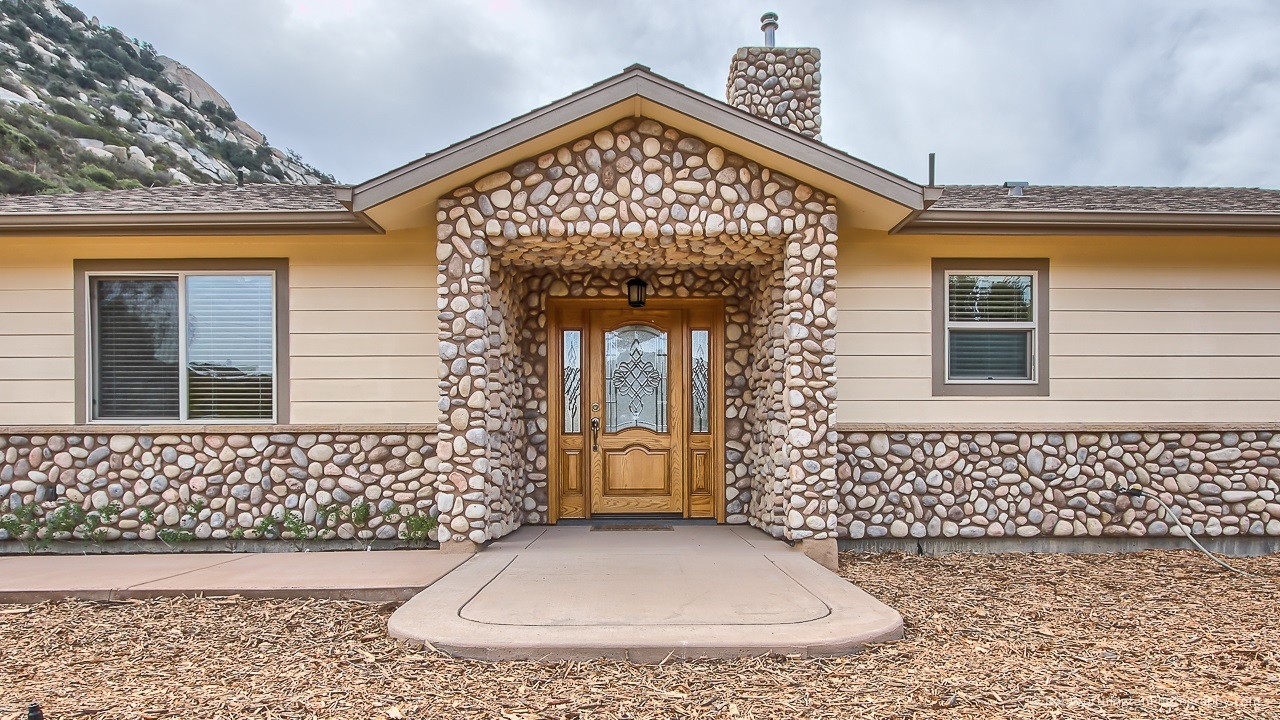 12059 Wildcat Canyon Road Lakeside, CA 92040 - Photo 4 of 24 Gallery Image 4