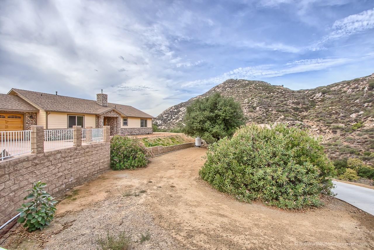 12059 Wildcat Canyon Road Lakeside, CA 92040 - Photo 10 of 24 Gallery Image 10