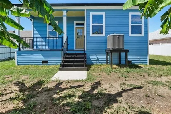$250,000 | 13257 St Helena Place, New Orleans, LA 70129