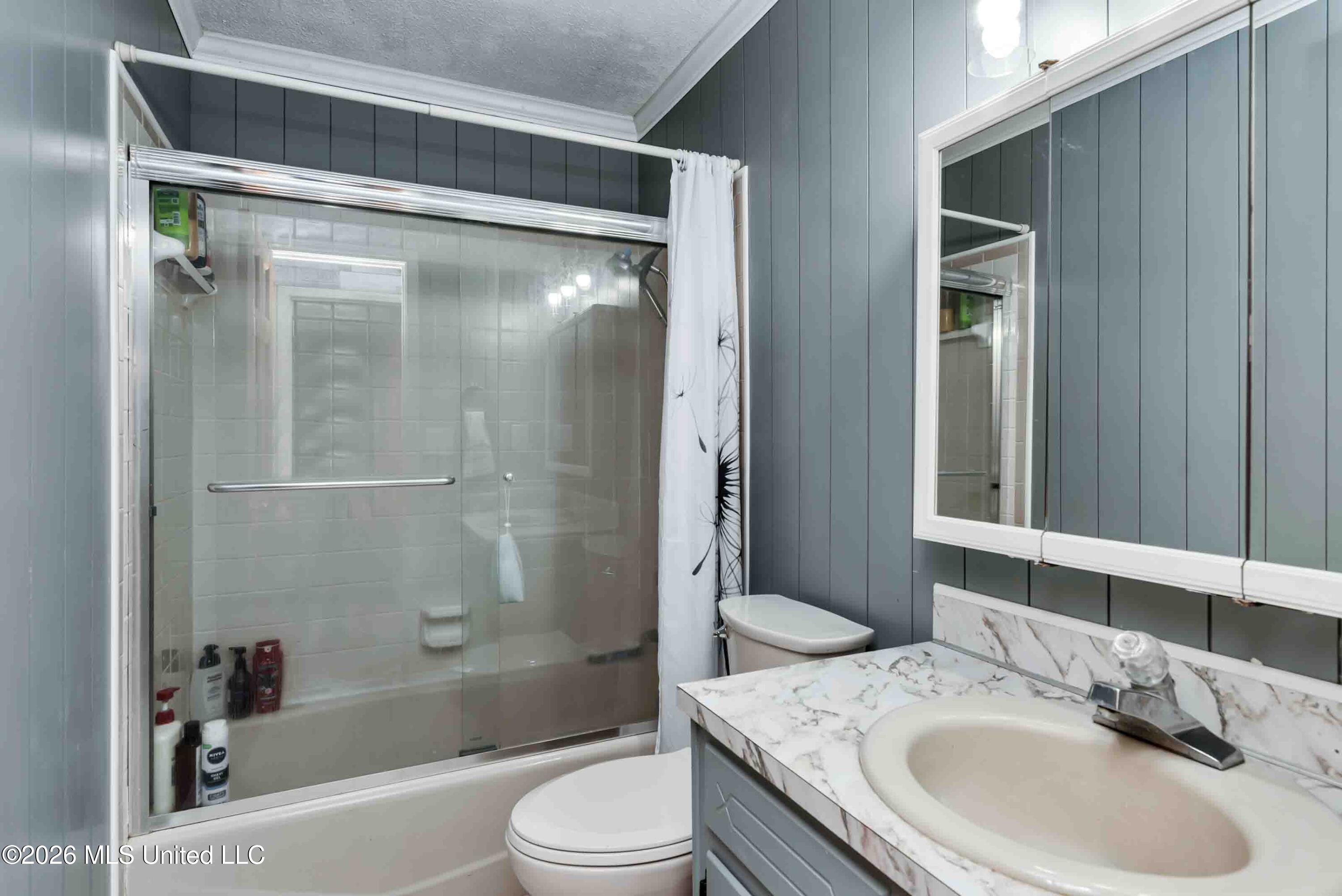 1297 Augusta Road Ellisville, MS 39437 - Photo 23 of 29 Hall/Secondd Bathroom