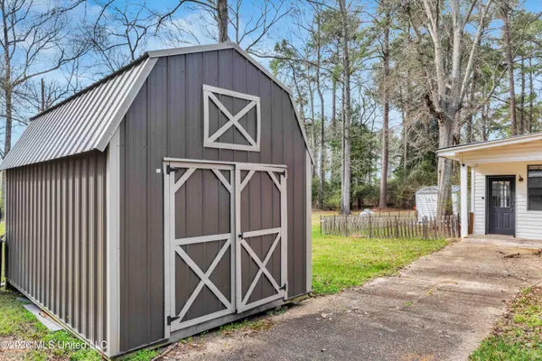 $189,000 | 1297 Augusta Road, Ellisville, MS 39437