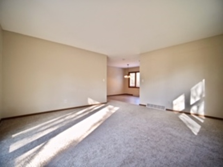 11764 South 33rd Road Tustin, MI 49688 - Photo 7 of 14 1877993-6.JPG