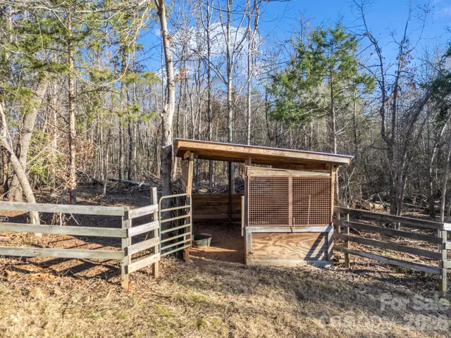 $699,000 | 3205 Collinsville Road, Columbus, NC 28722