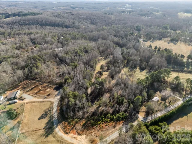 $699,000 | 3205 Collinsville Road, Columbus, NC 28722