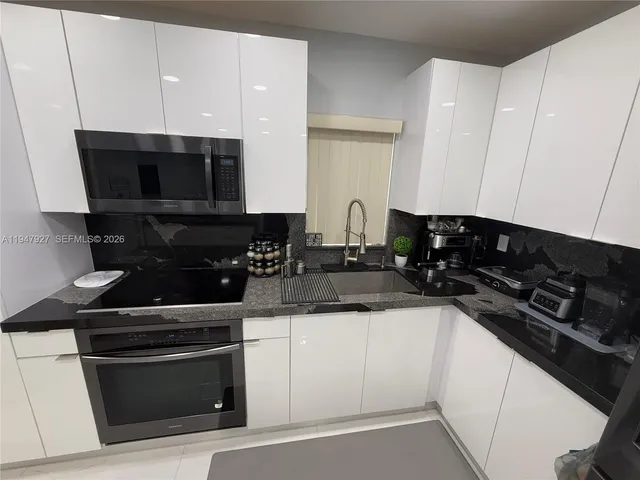 $665,000 | 380 West 41st Street, Hialeah, FL 33012