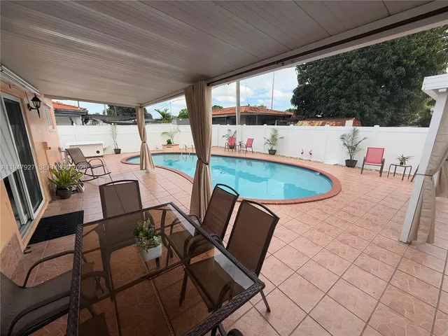 $665,000 | 380 West 41st Street, Hialeah, FL 33012