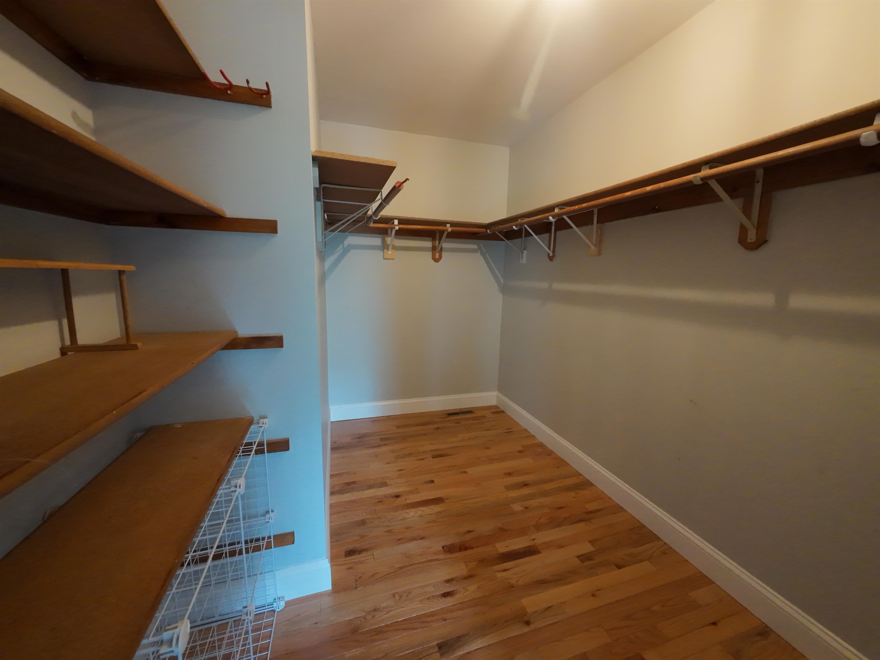 2 Farmington Road Nashua, NH 03060 - Photo 14 of 32 Gallery Image 14
