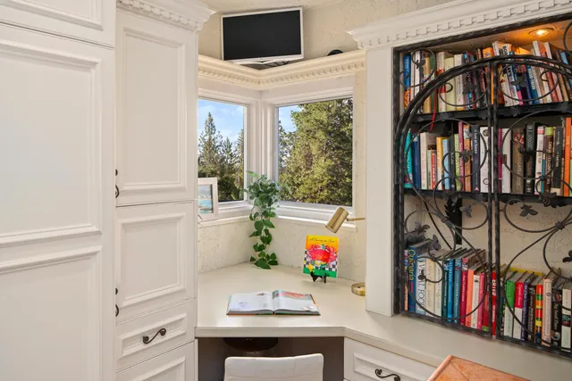 $2,150,000 | 1520 South Rockwood Boulevard, Spokane, WA 99203