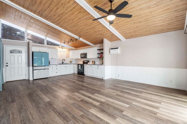 a view of a storage & utility room