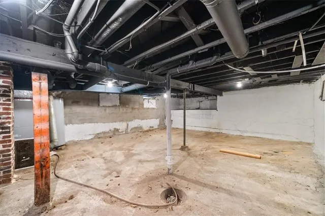 $124,000 | 3801 Mersington Avenue, Kansas City, MO 64128