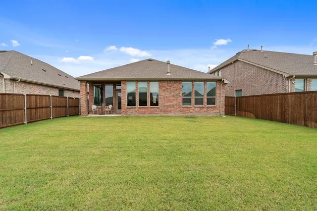 $399,999 | 1152 Canuela Way, Justin, TX 76247