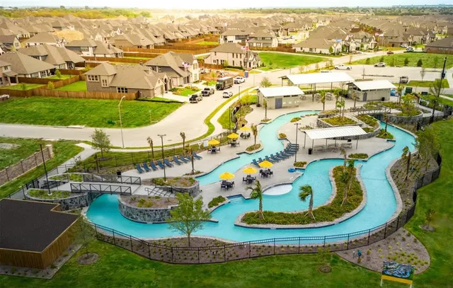 $399,999 | 1152 Canuela Way, Justin, TX 76247