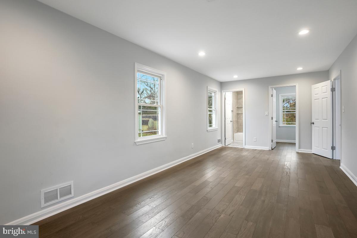 705 Woodsdale Road Catonsville, MD 21228 - Photo 19 of 45 Bedroom #1