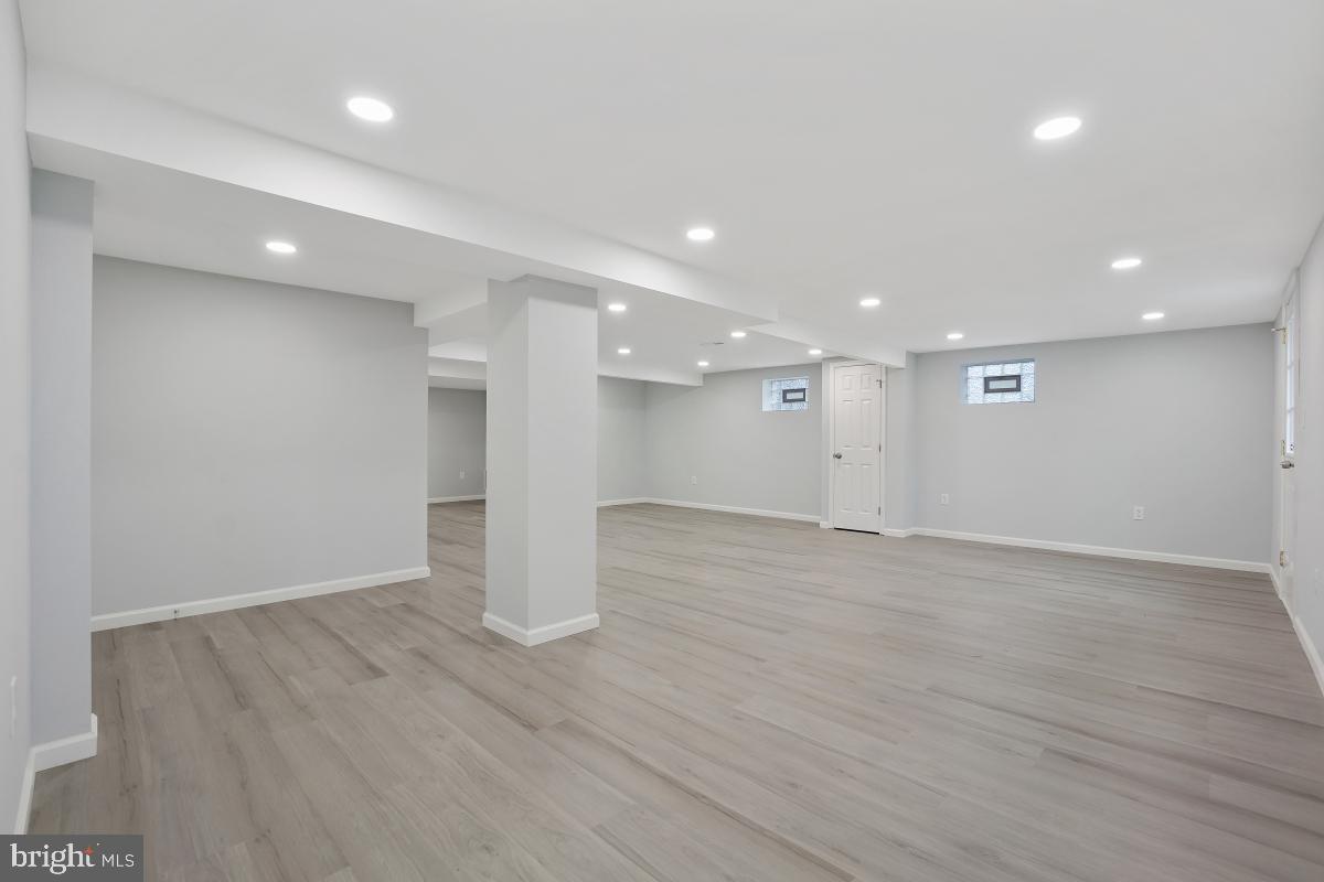 705 Woodsdale Road Catonsville, MD 21228 - Photo 39 of 45 Family Room