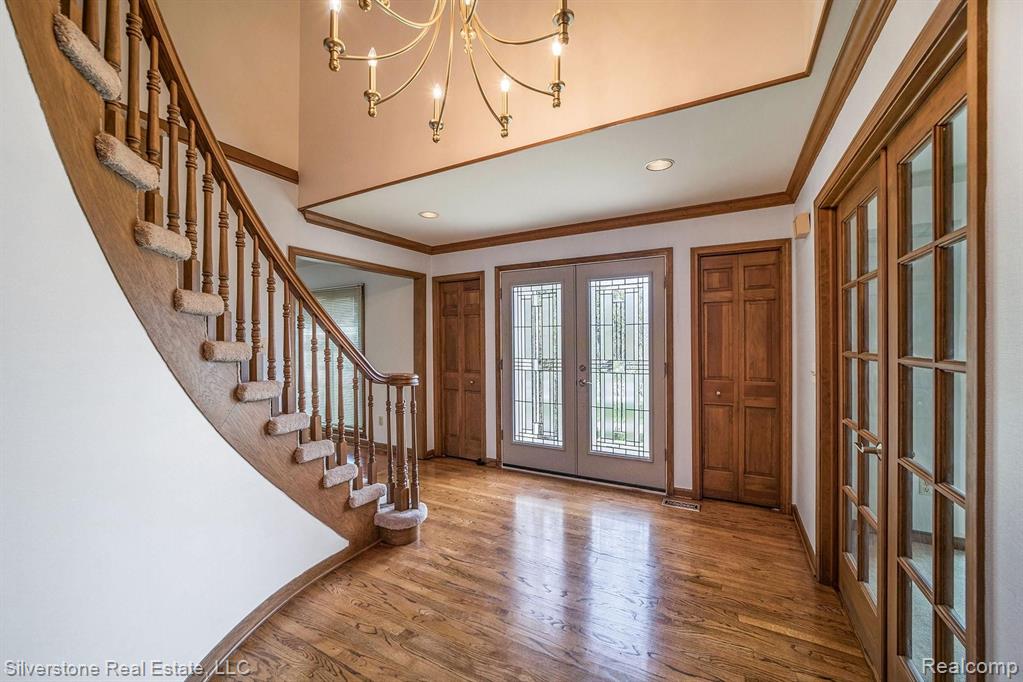 873 North Adams Road Rochester Hills, MI 48309 - Photo 7 of 37