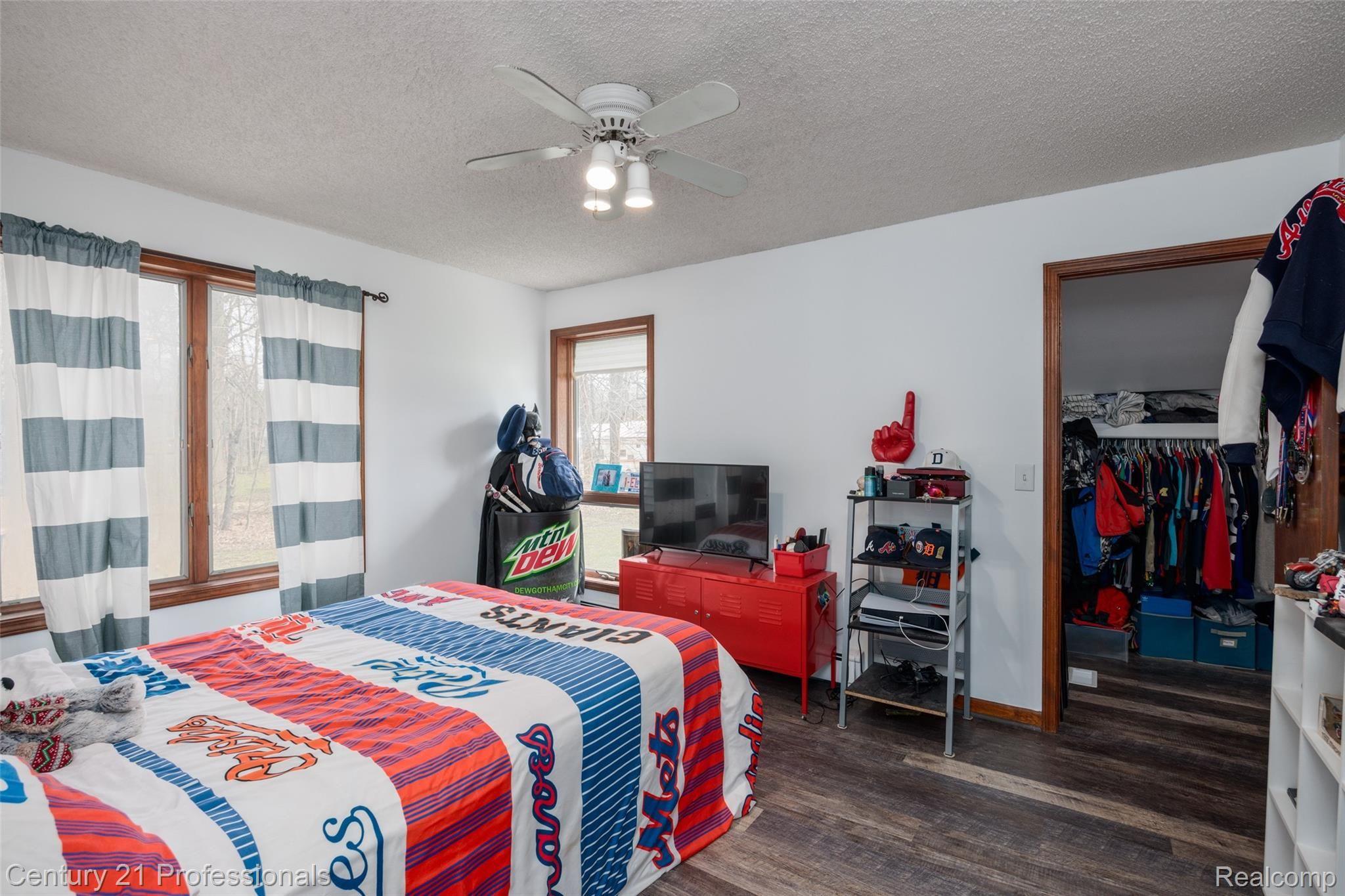 40760 Harris Road Belleville, MI 48111 - Photo 19 of 41 40760 Harris-19.jpg