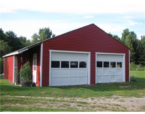 528 Plains Road Readfield, ME 04355 - Photo 9 of 23 Parking Lot/Garage.
