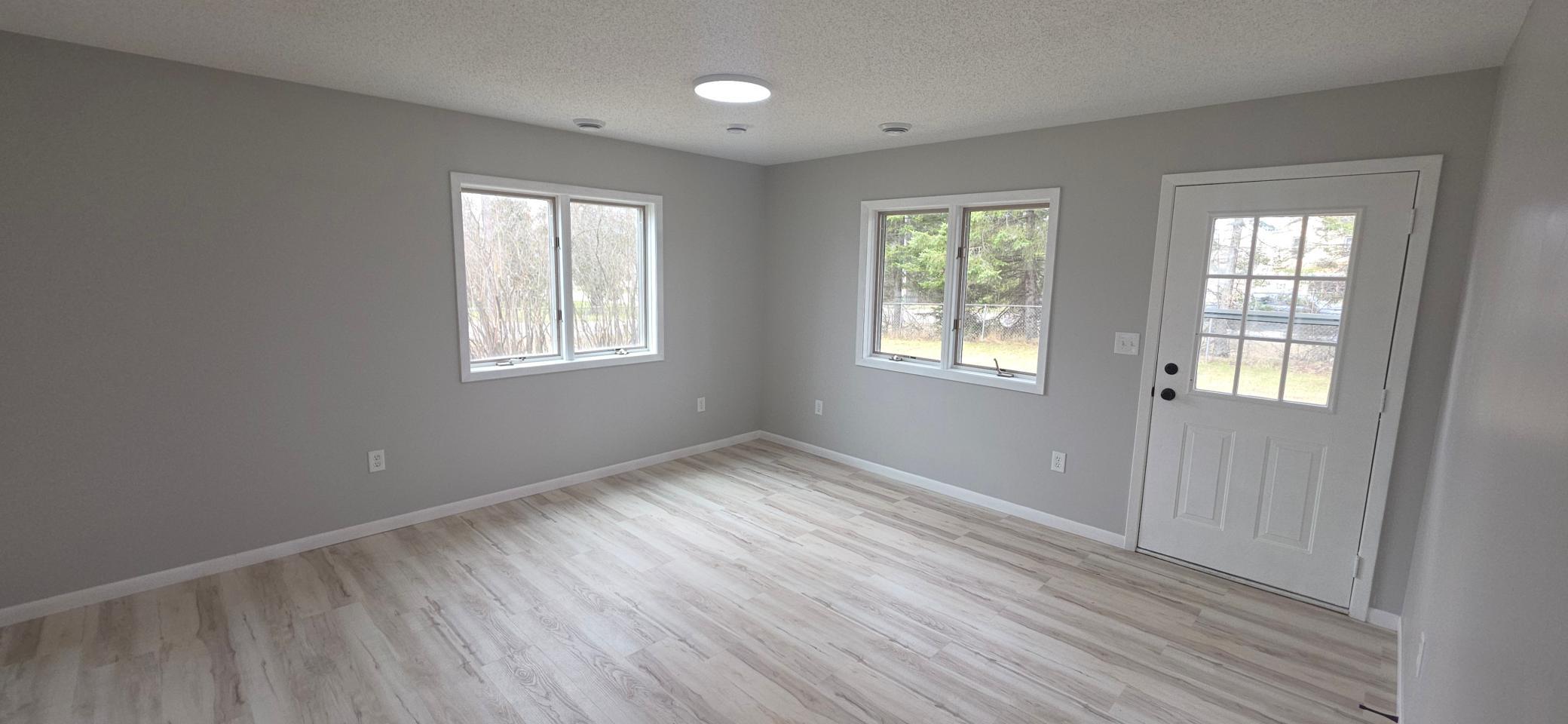 101 East 45th Street Hibbing, MN 55746 - Photo 3 of 11