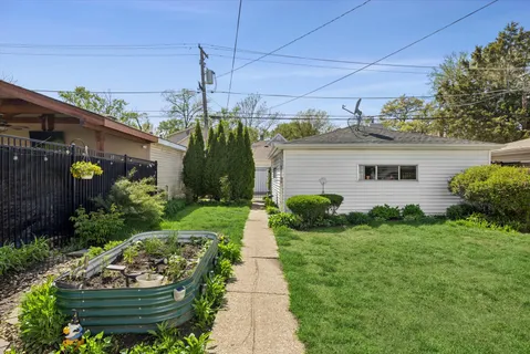 $450,000 | 2308 North 77th Court, Elmwood Park, IL 60707