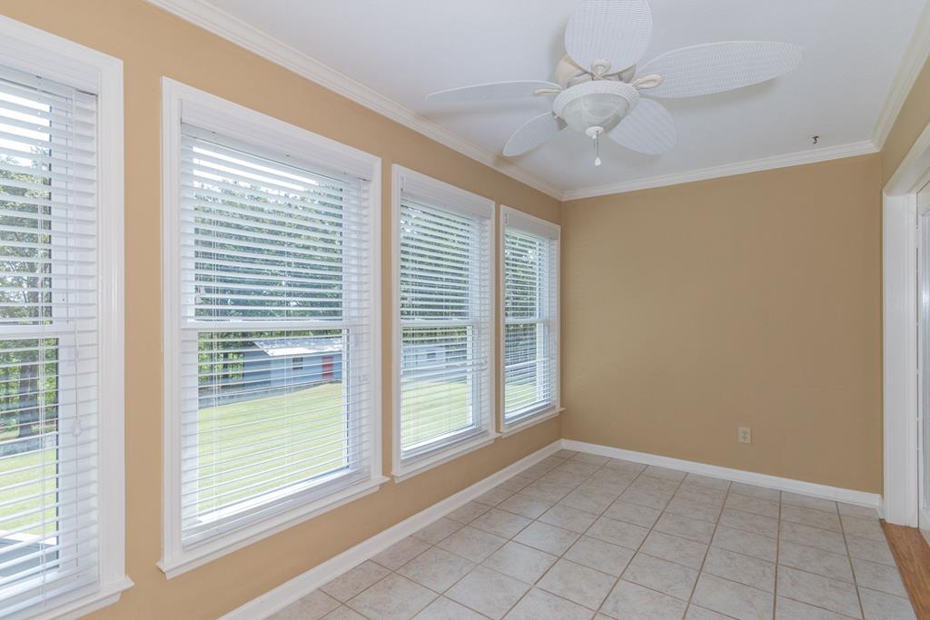 911 Grantham Road Hamilton, GA 31811 - Photo 5 of 31 Sunroom