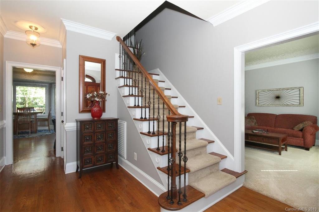 549 Beacon Knoll Lane Fort Mill, SC 29708 - Photo 4 of 34