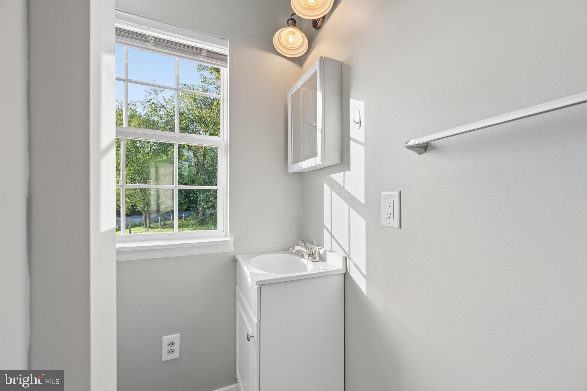 3800 Fringer Road Taneytown, MD 21787 - Photo 28 of 81 Bathroom