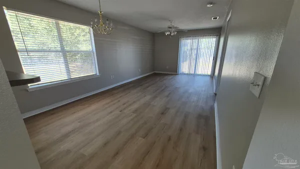 $1,450 | 6 Marquesas Court, Pensacola, FL 32506