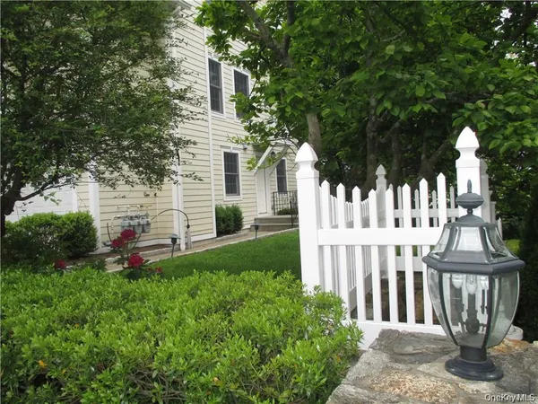 $3,500 | 29 Carpenter Avenue, Unit B6, Mount Kisco, NY 10549