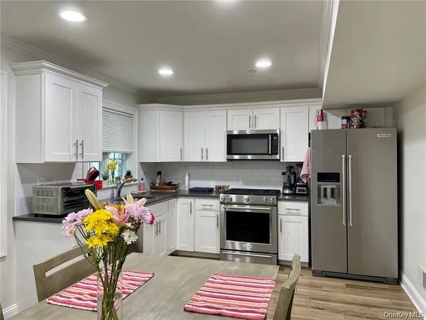 $3,500 | 29 Carpenter Avenue, Unit B6, Mount Kisco, NY 10549