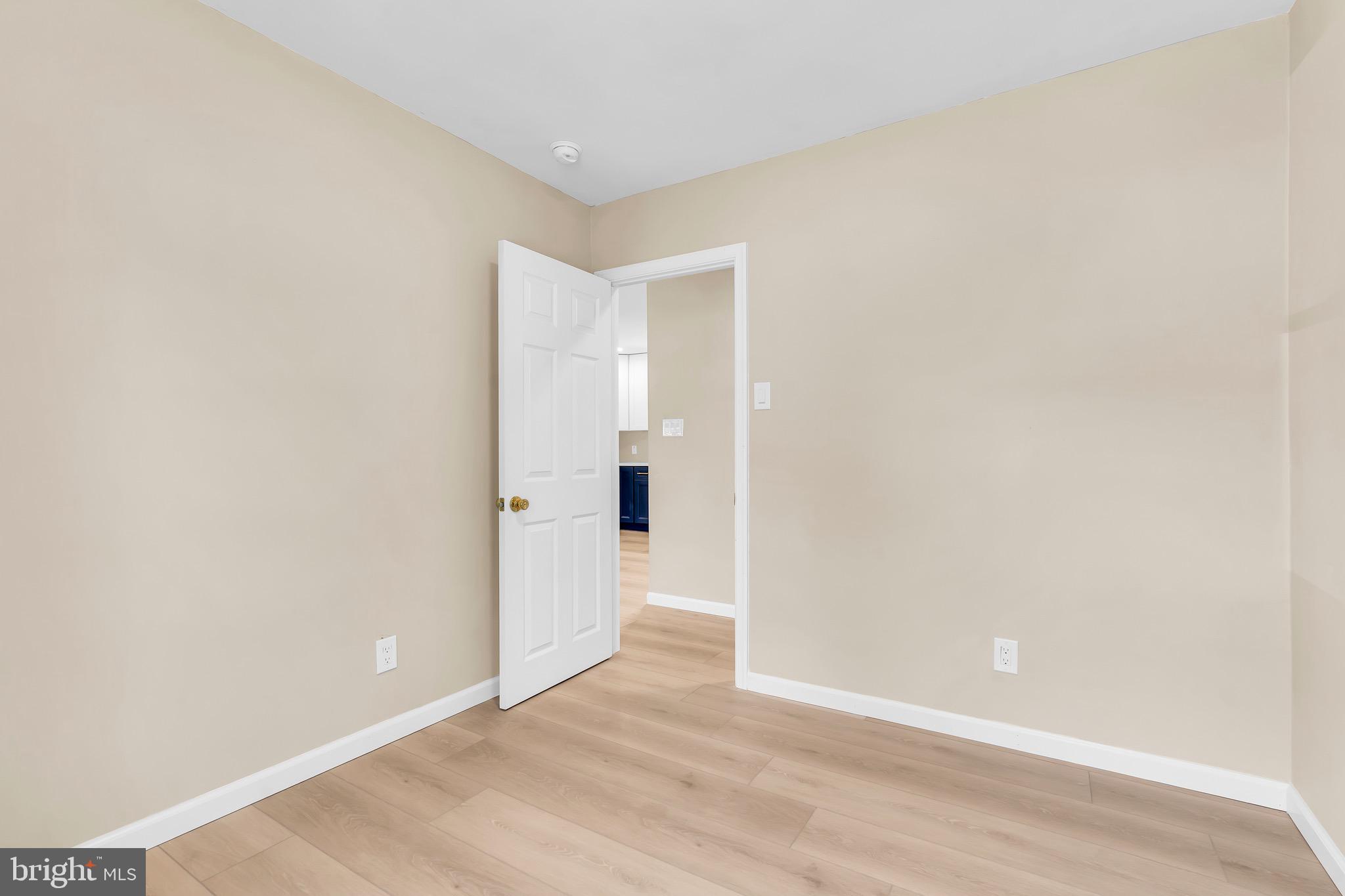 27 South Club Road Pine Hill, NJ 08021 - Photo 13 of 41