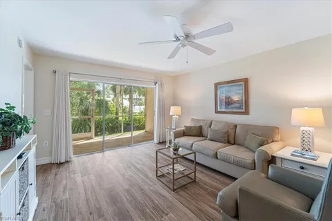 $250,000 | 3012 Sandpiper Bay Circle, Unit D101, Naples, FL 34112