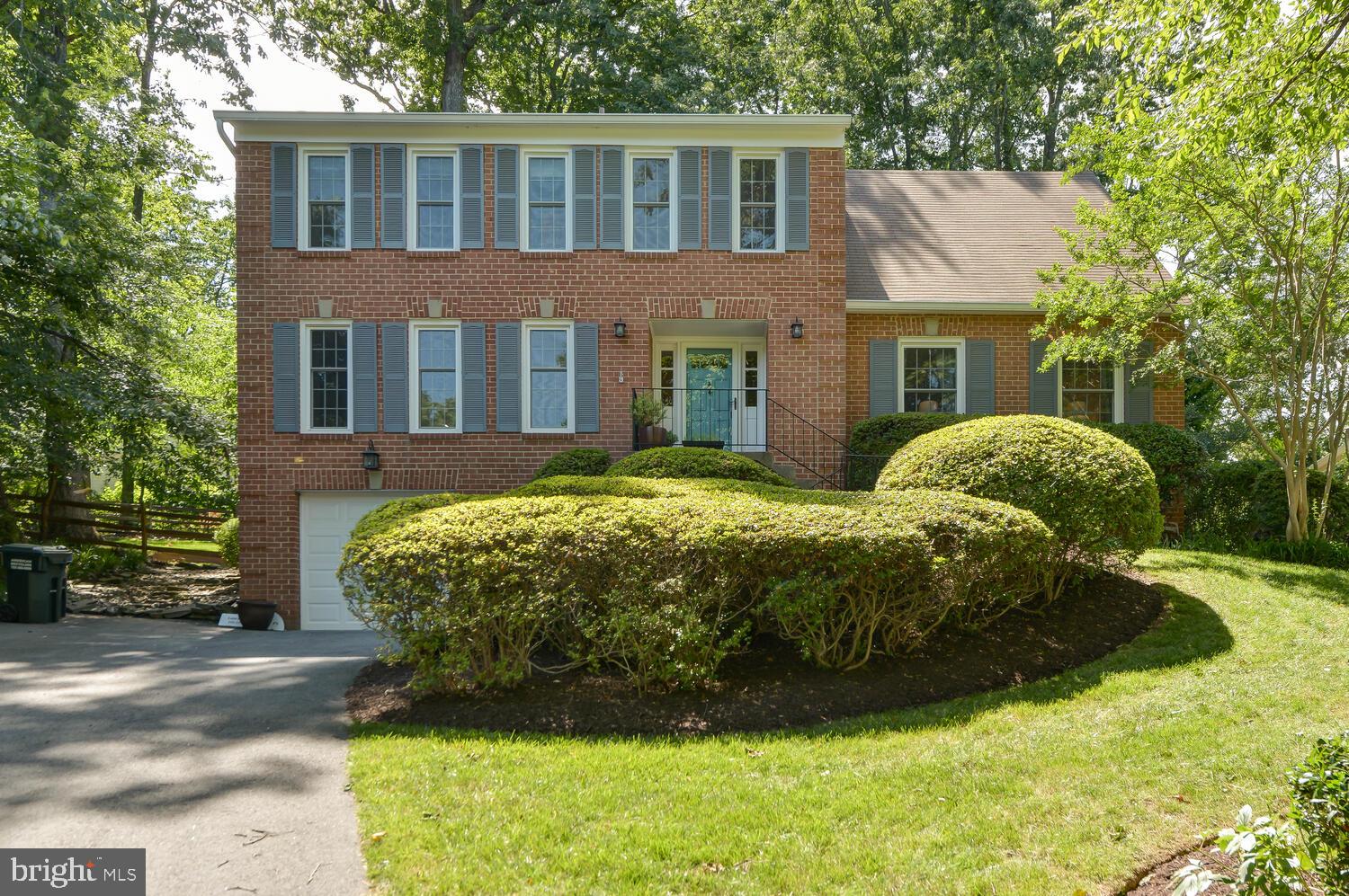 2040 Durand Drive Reston, VA 20191 - Photo 1 of 80