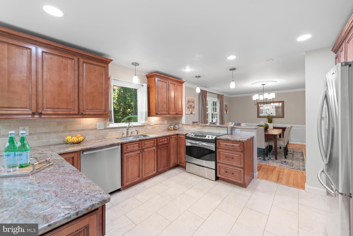 2040 Durand Drive Reston, VA 20191 - Photo 16 of 80