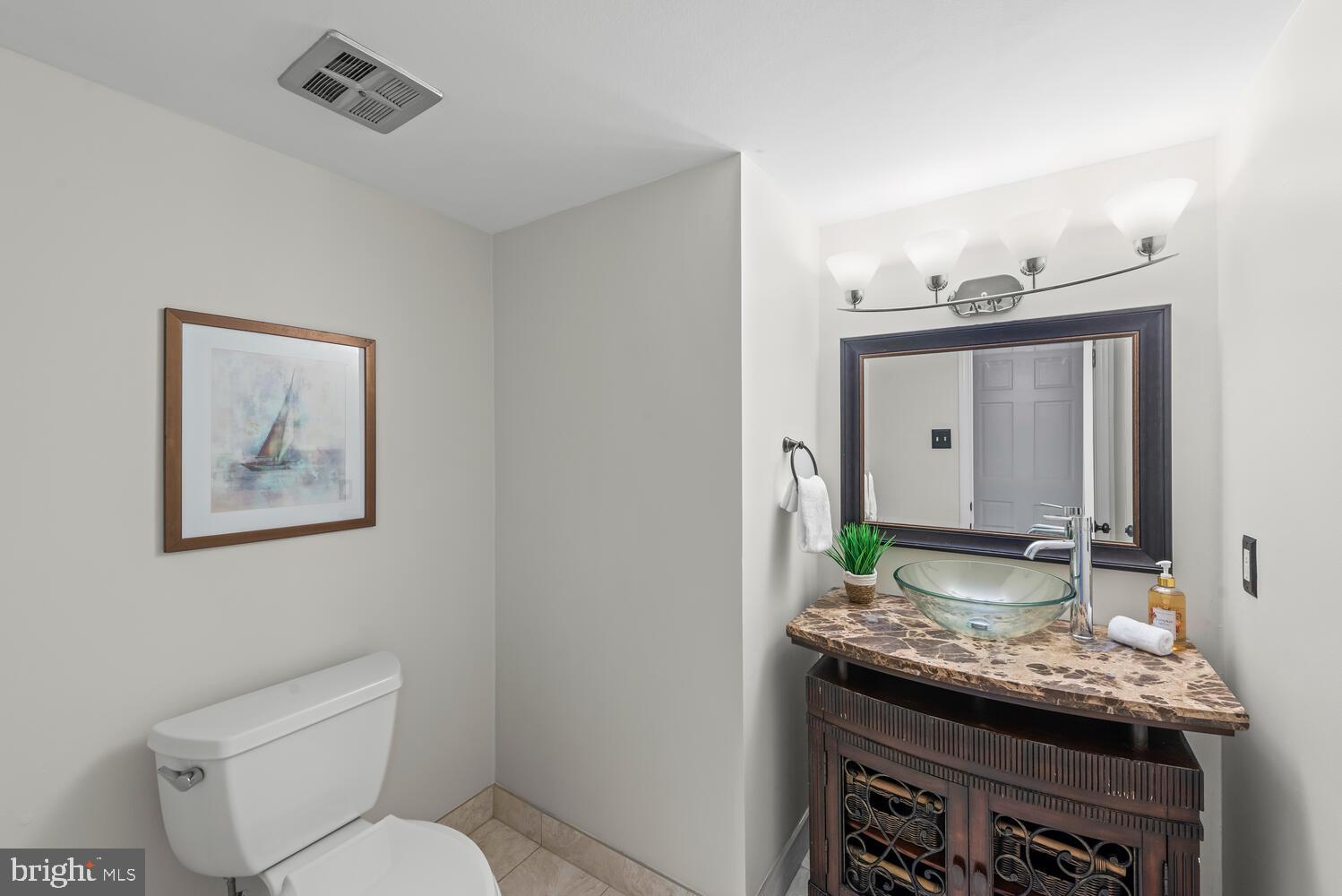 2040 Durand Drive Reston, VA 20191 - Photo 34 of 80