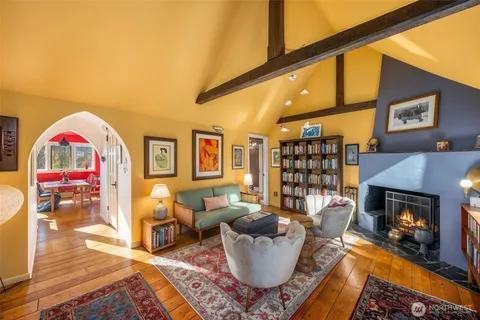 $599,000 | 1014 East Roy Street, Unit 35, Seattle, WA 98102