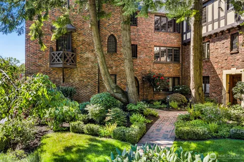 $599,000 | 1014 East Roy Street, Unit 35, Seattle, WA 98102