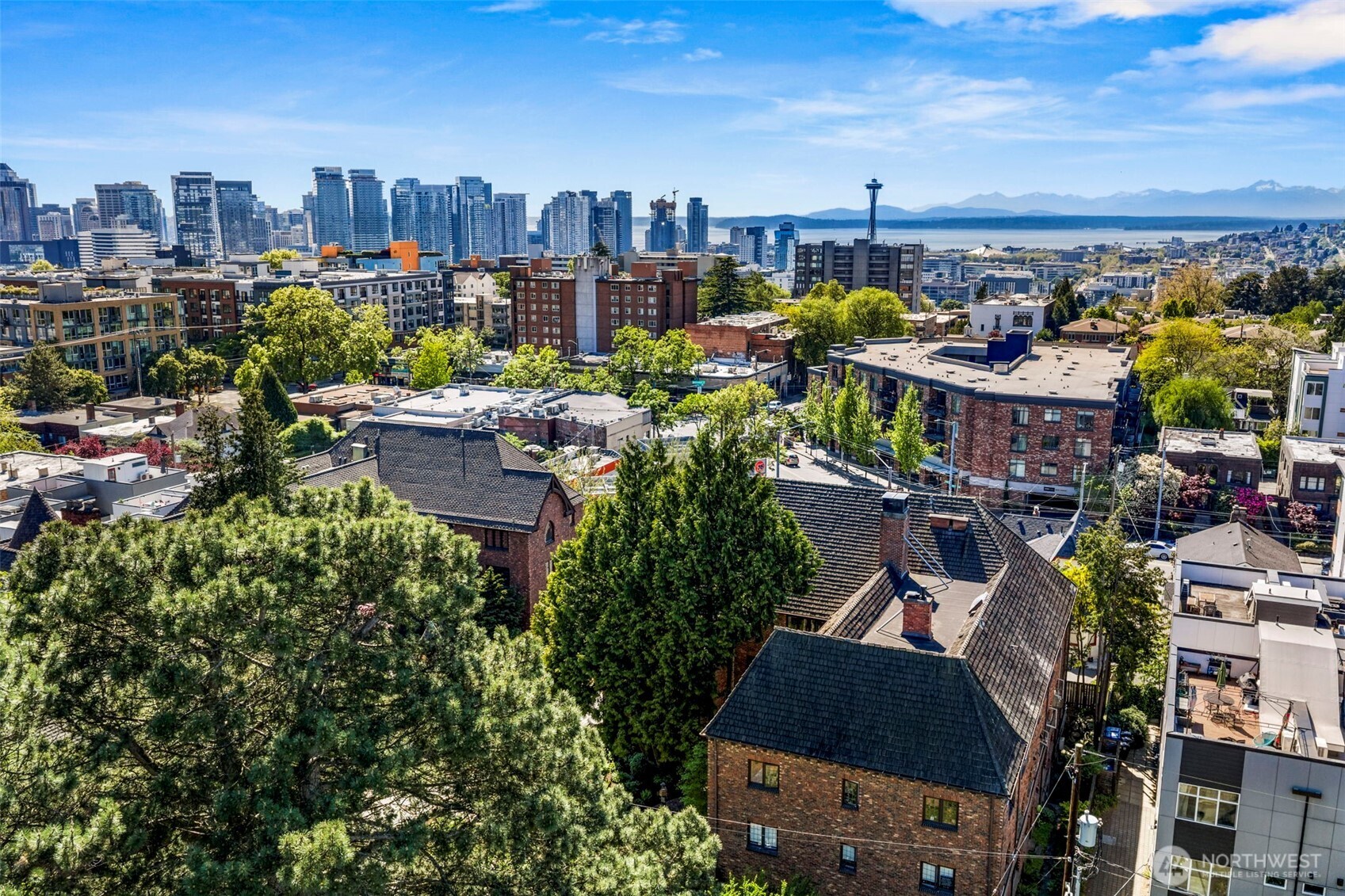 1014 East Roy Street, Unit 35 Seattle, WA 98102 - Photo 18 of 18 a picture of city view