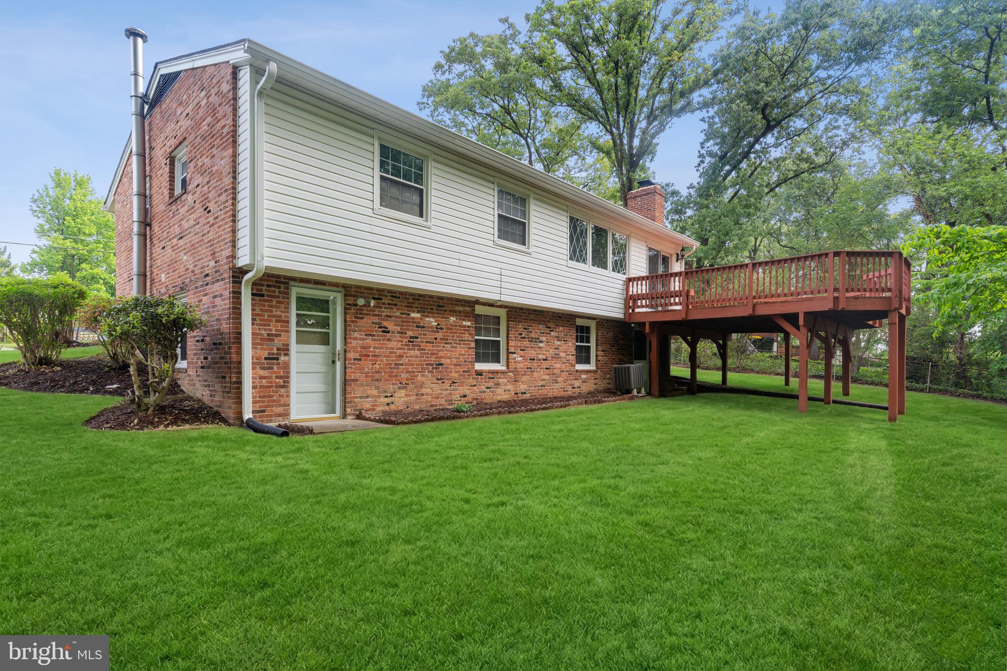 6705 Jerome Street Springfield, VA 22150 - Photo 38 of 42 Gallery Image 38