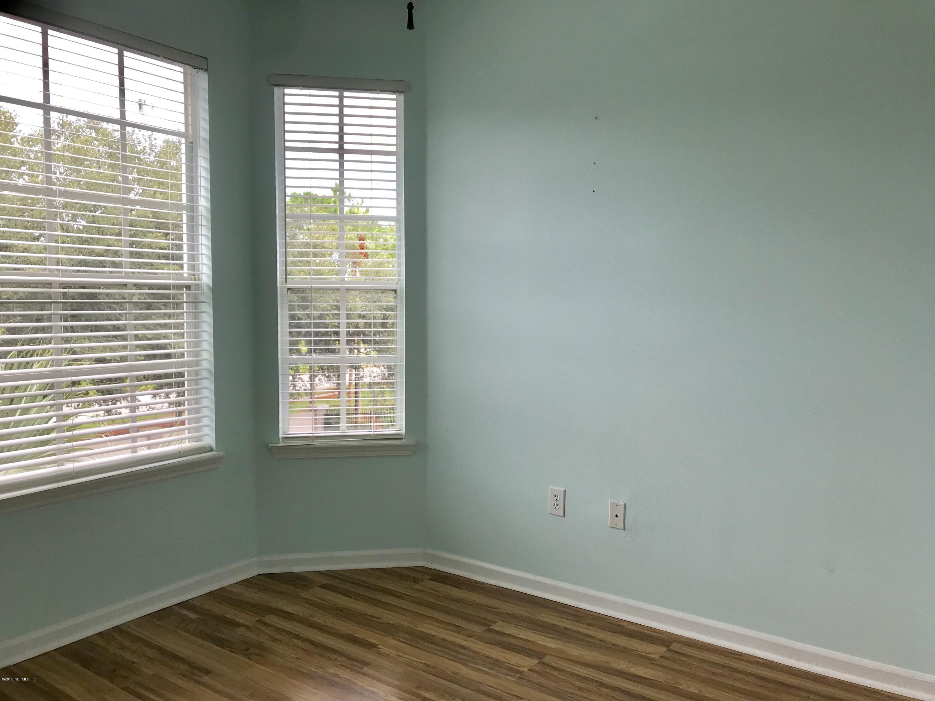 10550 Baymeadows Road, Unit 326 Jacksonville, FL 32256 - Photo 22 of 35 3rd bedroom