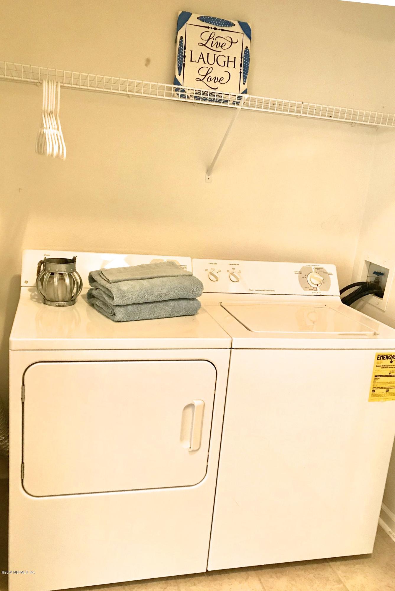 10550 Baymeadows Road, Unit 326 Jacksonville, FL 32256 - Photo 27 of 35 Laundry