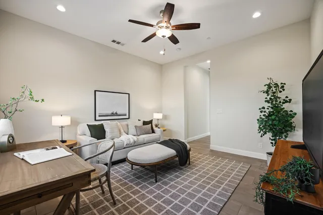 $800,000 | 998 Highland Road West, Madera, CA 93636