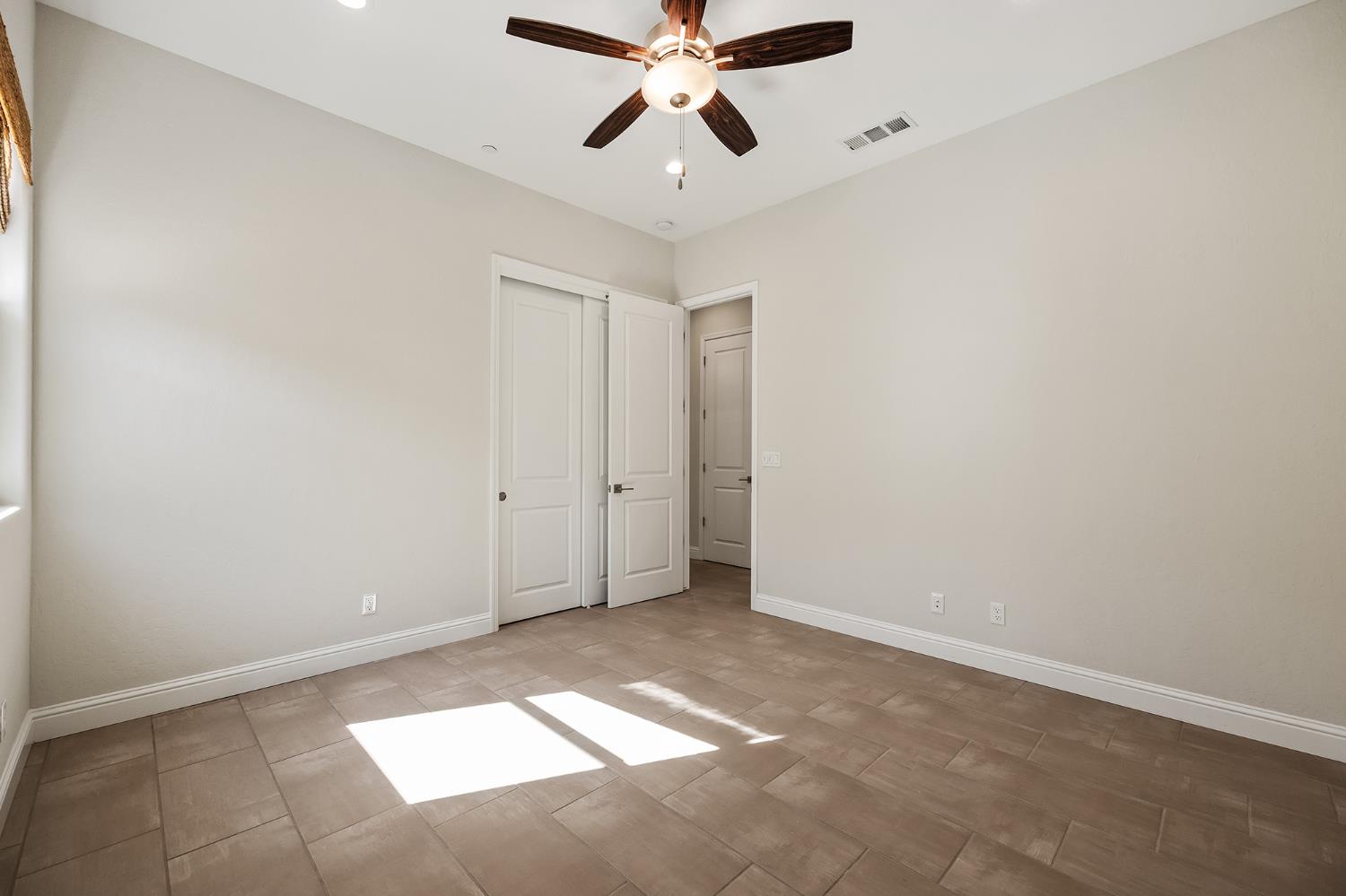 998 Highland Road West Madera, CA 93636 - Photo 43 of 61 a view of an empty room