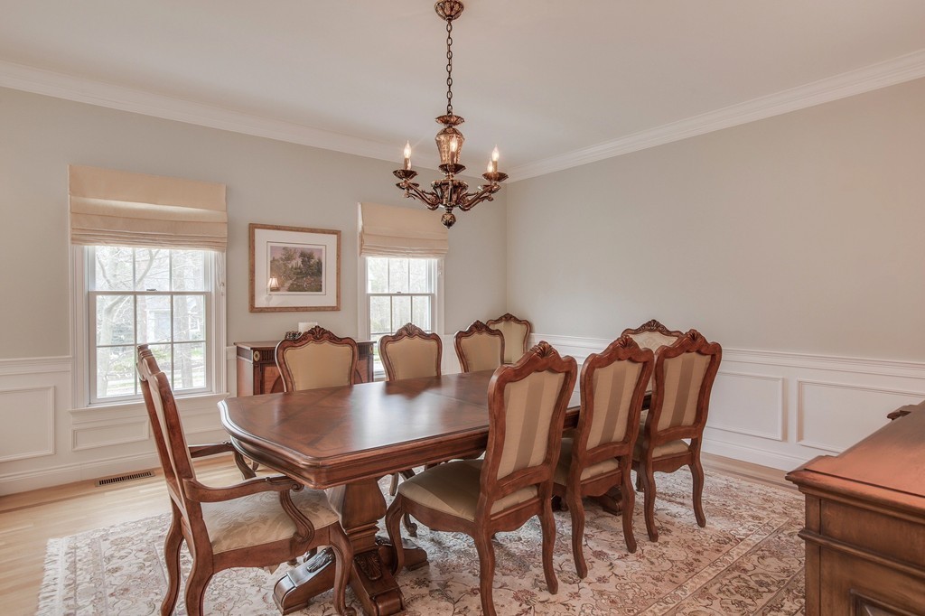 11 Crestview Road Bedford, MA 01730 - Photo 13 of 30 Gallery Image 13