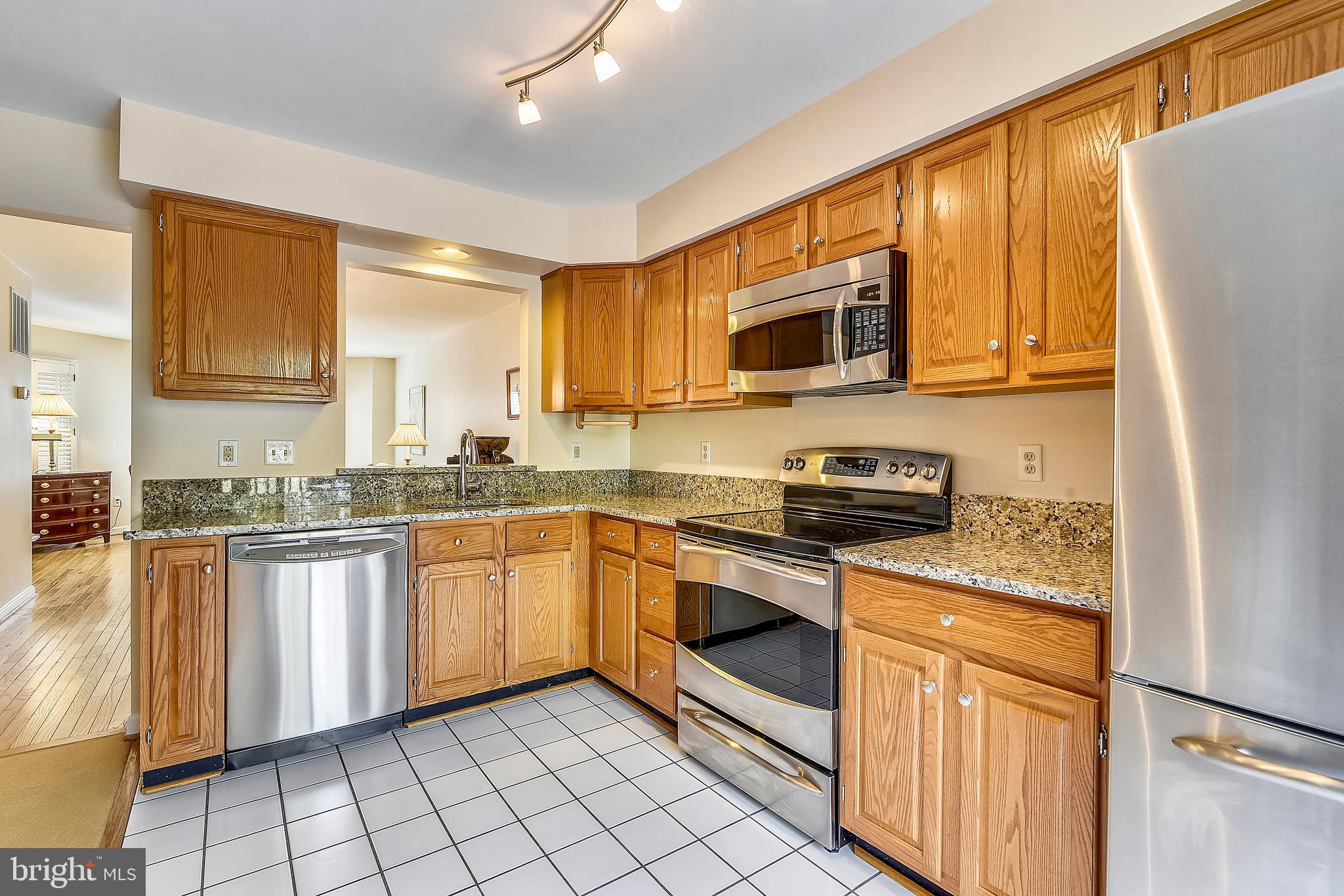 105 Spring Pl Way Annapolis, MD 21401 - Photo 14 of 35 GE Profile stainless steel appliances