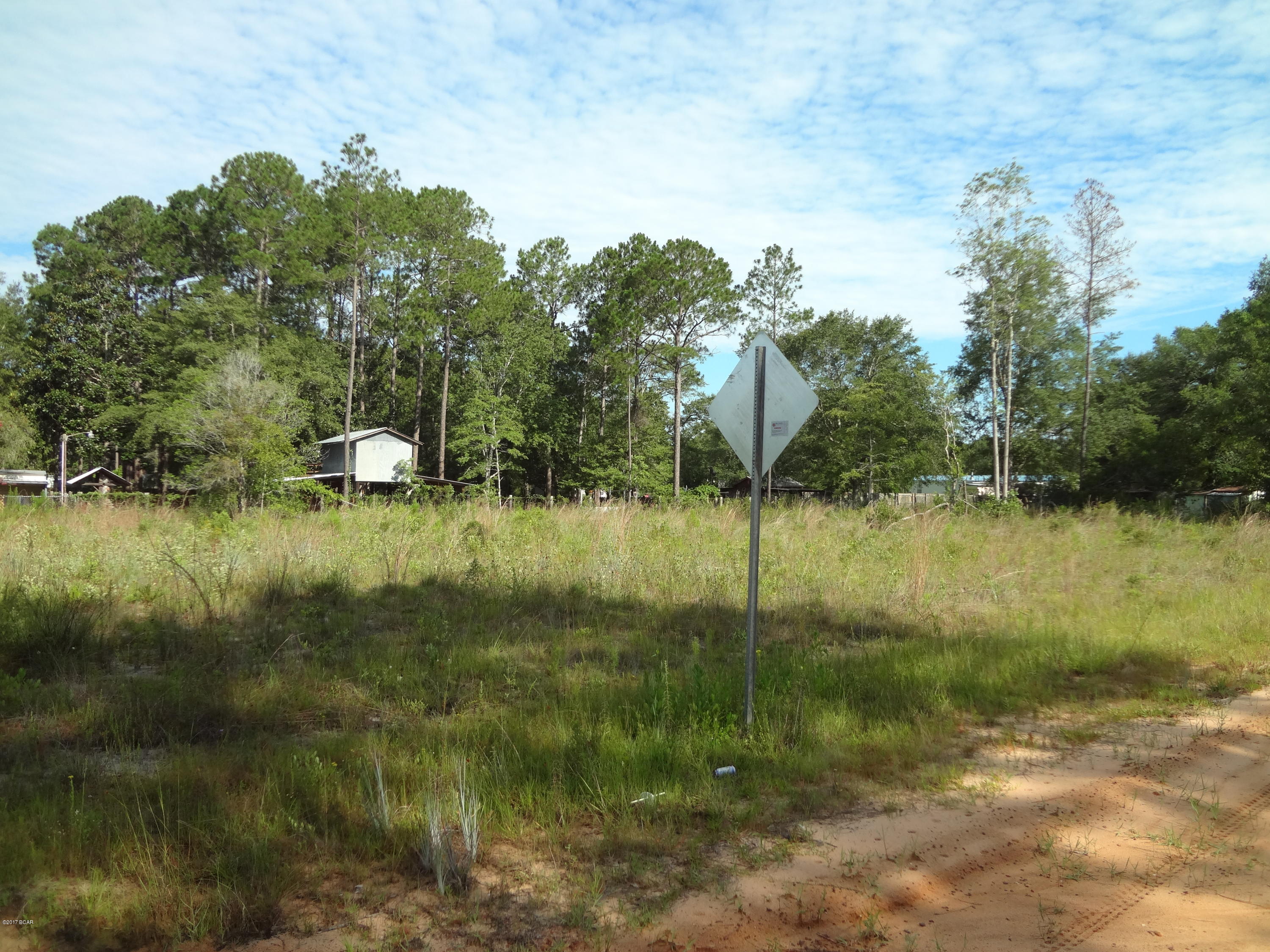 7207 Brett Road Youngstown, FL 32466 - Photo 8 of 12 Gallery Image 8