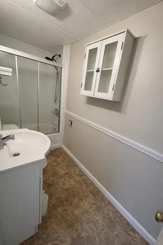 $1,600 | 151-153 Charles Street, Unit 1, Lowell, MA 01852