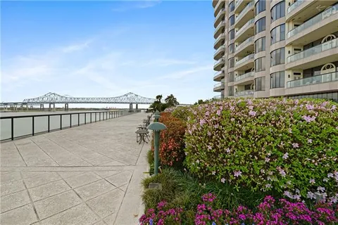 $1,924,500 | 600 Port Of New Orleans Place, Unit 5G, New Orleans, LA 70130